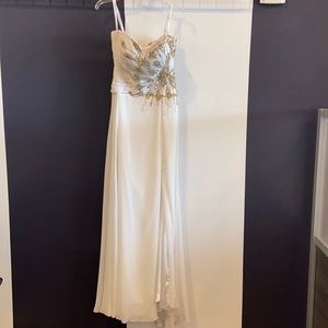 White Tiny Bowls Formal Dress